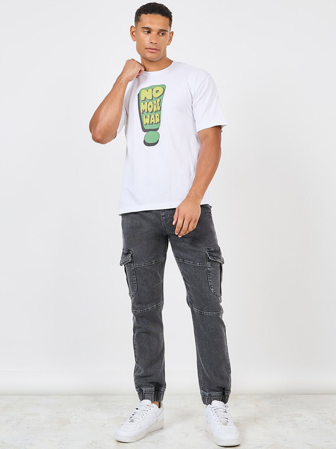 Styli Men Slim Premium Stretch Denim Cargo Jog Jeans