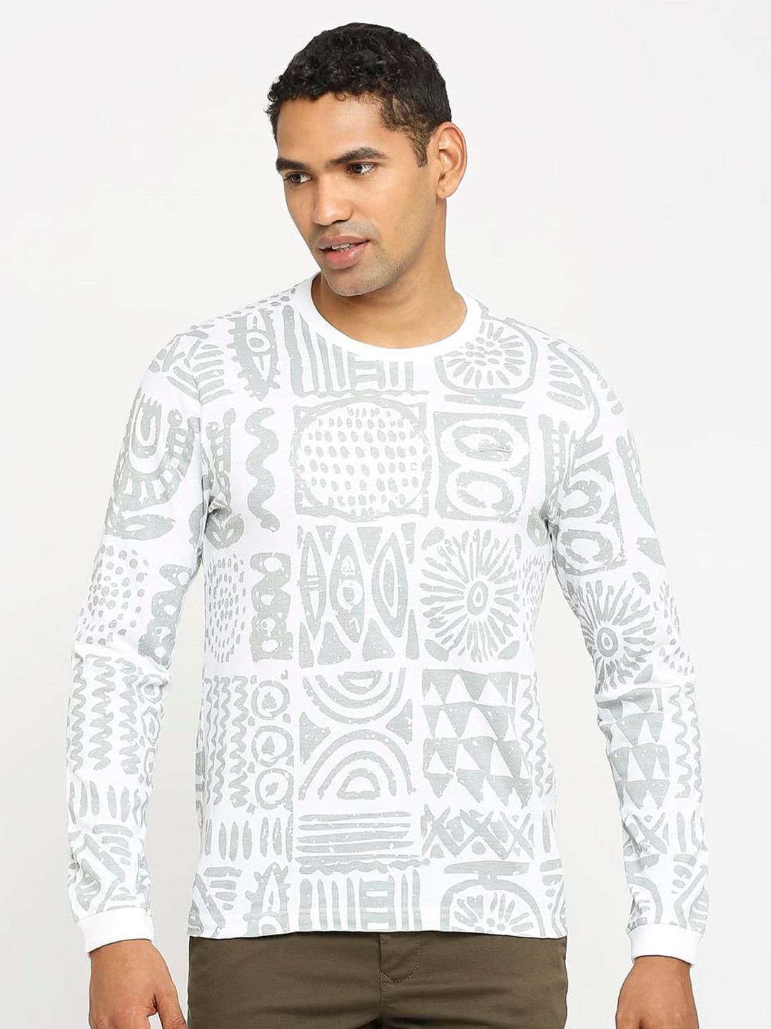 Basics Round Neck Conversational Printed Slim Fit T-shirt