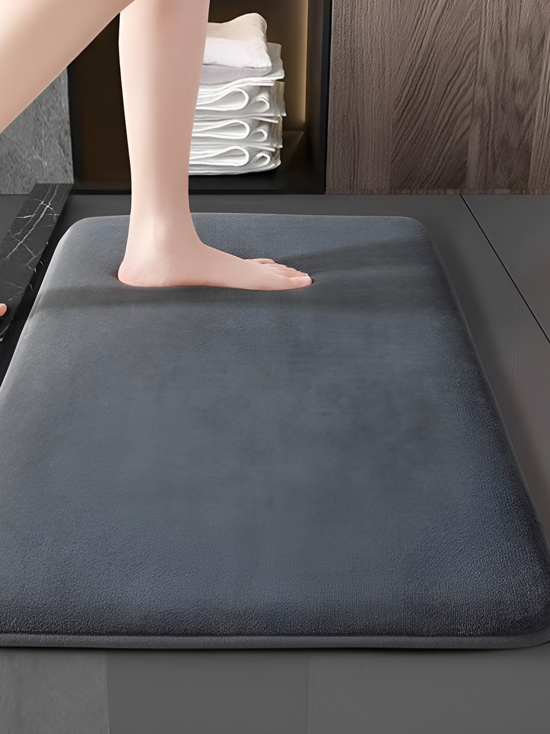 bsb home Grey 1300 GSM Water Absorbent Bath Rug