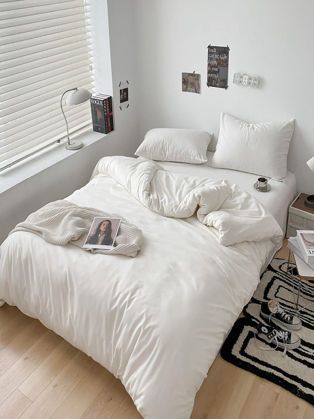 JC HOME White  4 Pcs AC Room Bedding Set