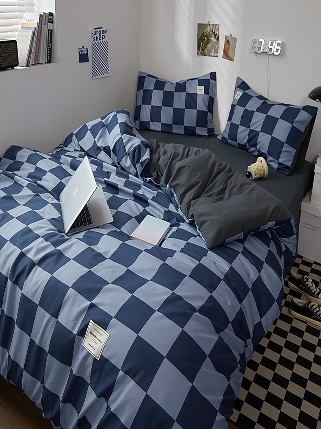 JC HOME Grey and Navy Blue Checked Printed Bedding Set