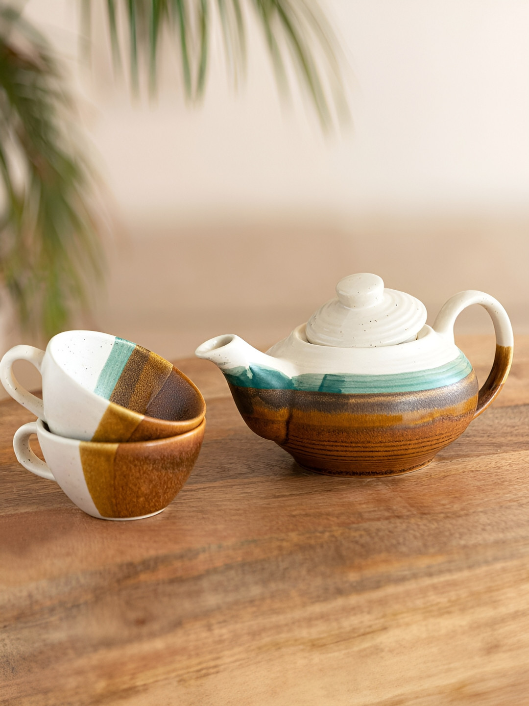 ExclusiveLane 3 Pieces Zen Garden White Ceramic Semi-Matte Finish Tea Cups & Kettle Set
