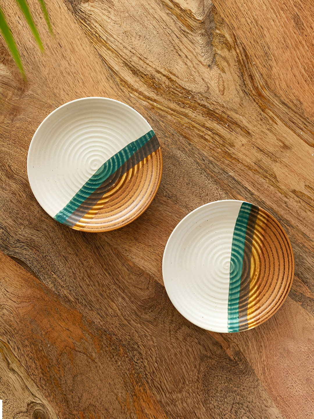 ExclusiveLane Set of 2 Zen Garden White Matte Finish Hand Glazed Ceramic Quarter Plates
