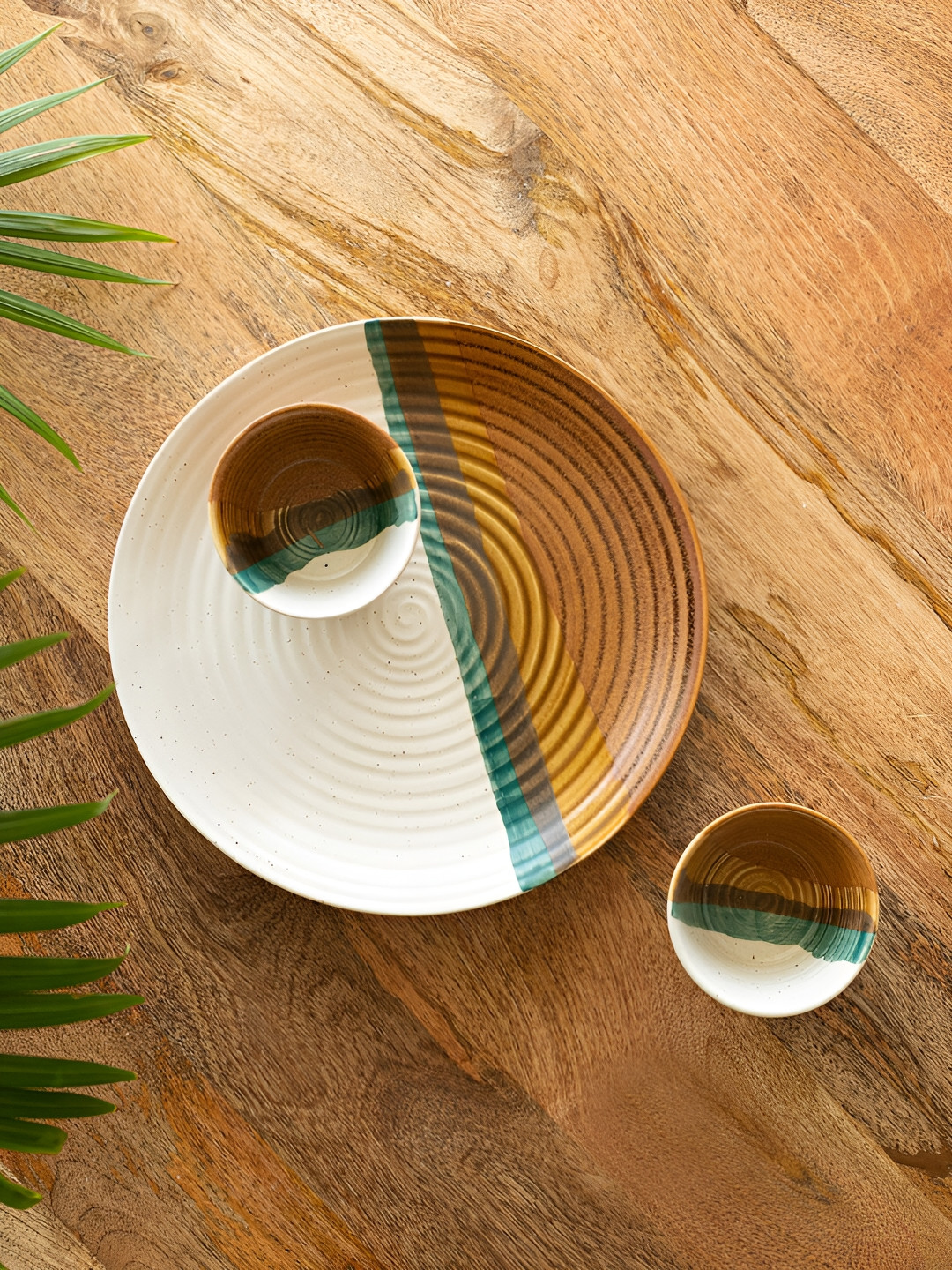 ExclusiveLane Zen Garden 3 Pieces Ceramic Dinner Plate With Katoris