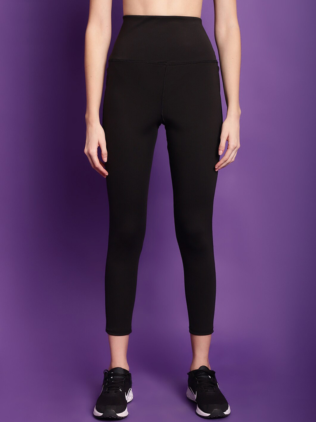 TAG 7 Women Skinny-Fit Ankle-Length Gym Tights