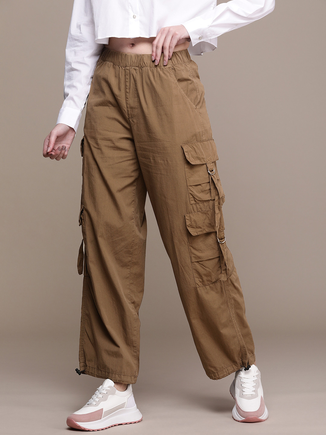 Roadster Women Parachute Fit High-Rise Solid Cargos Trousers