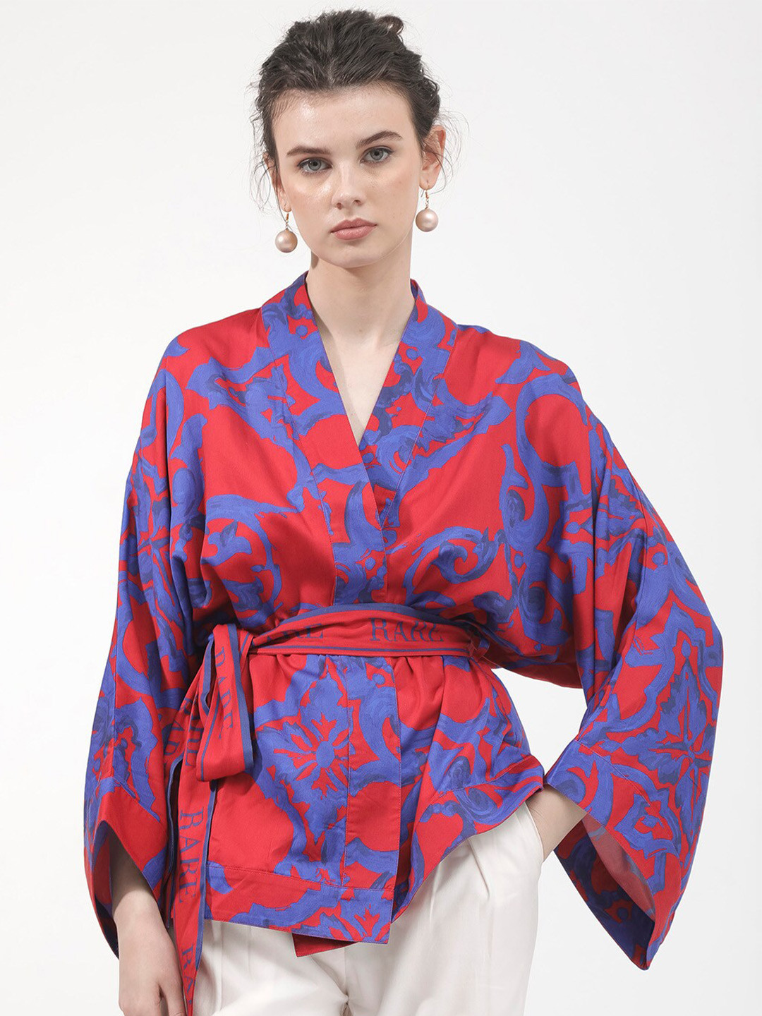 RAREISM Floral Printed V-Neck Extended Sleeves Top