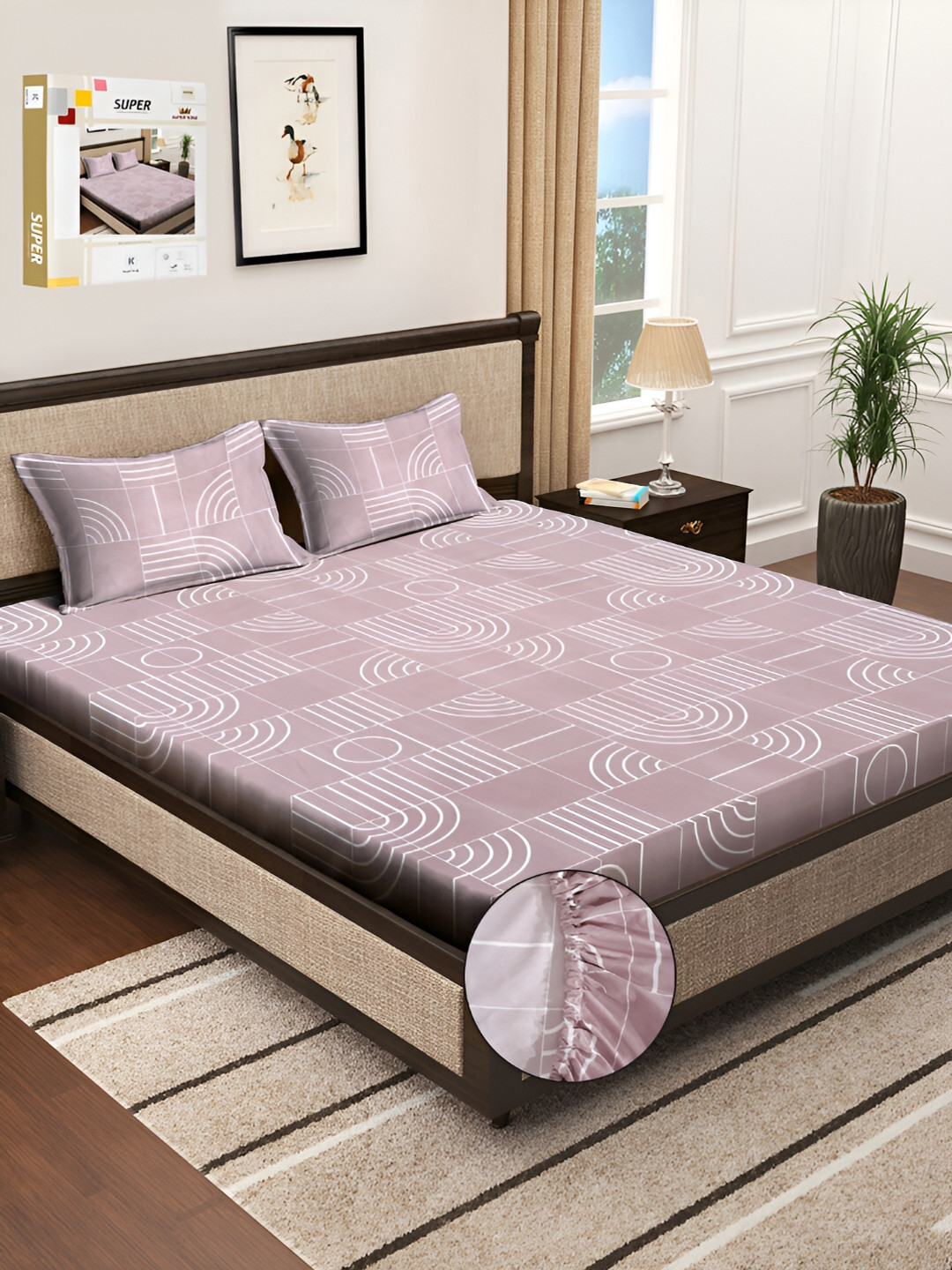 KLOTTHE Geometric Printed 130 GSM 300 TC Fitted Double King Bedding with 2 Pillow Cover