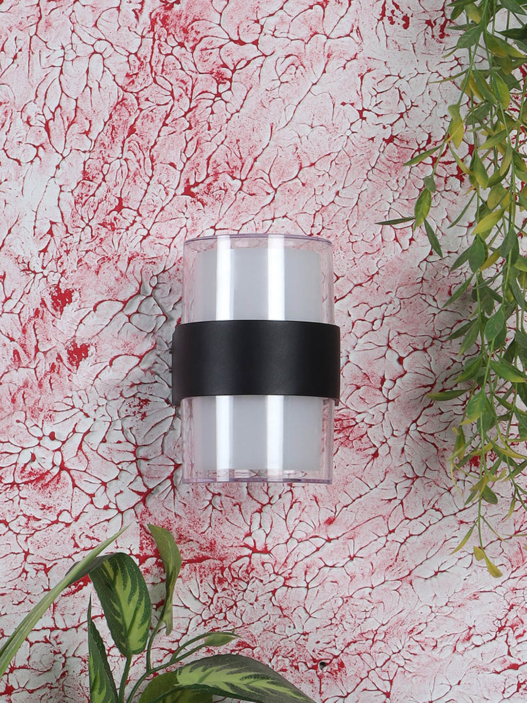 decorativeray Black & White Cylinder Shaped Glass Wall Lamp