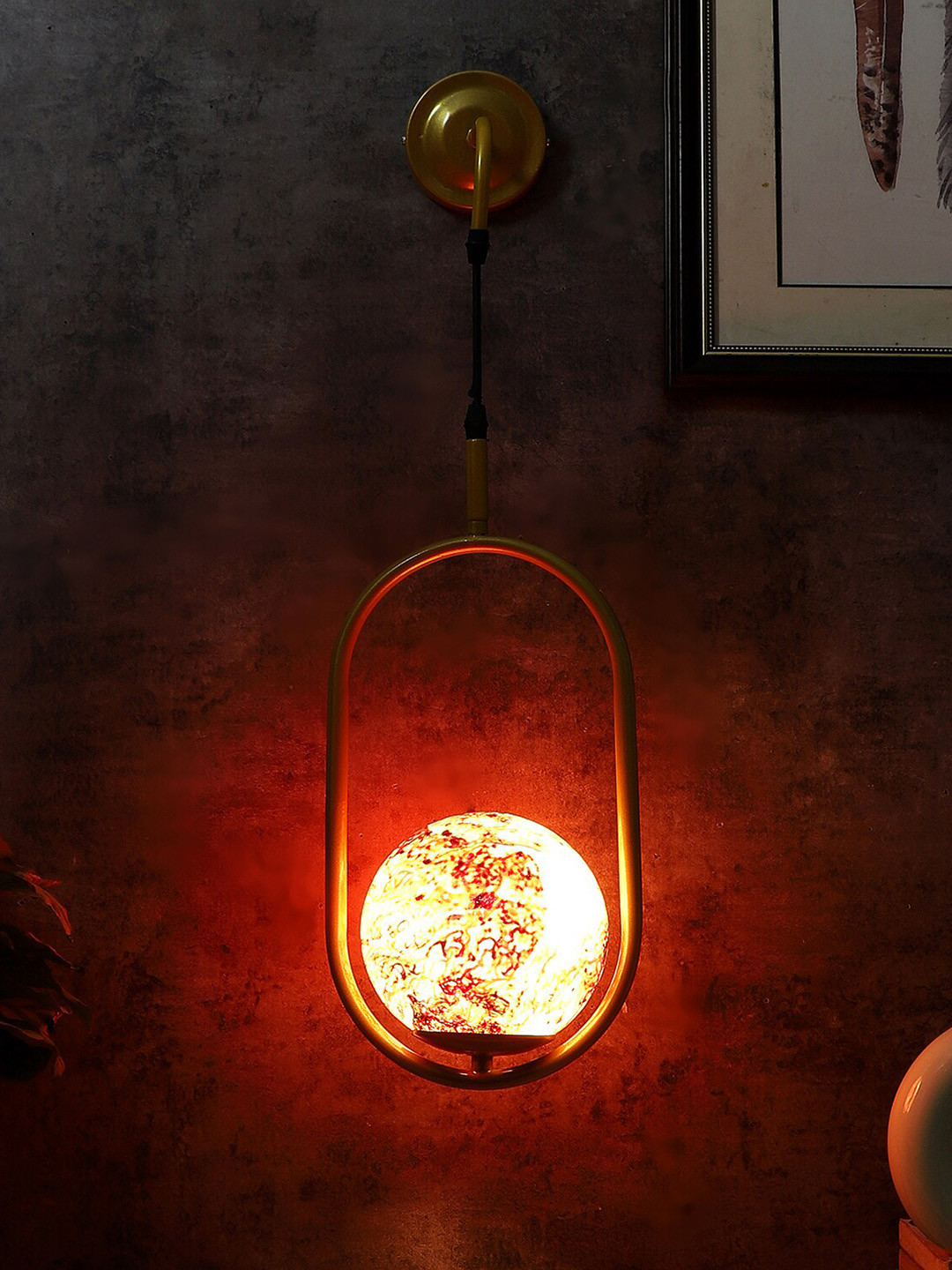 decorativeray Gold Toned Spherical Shape Wall Lamp