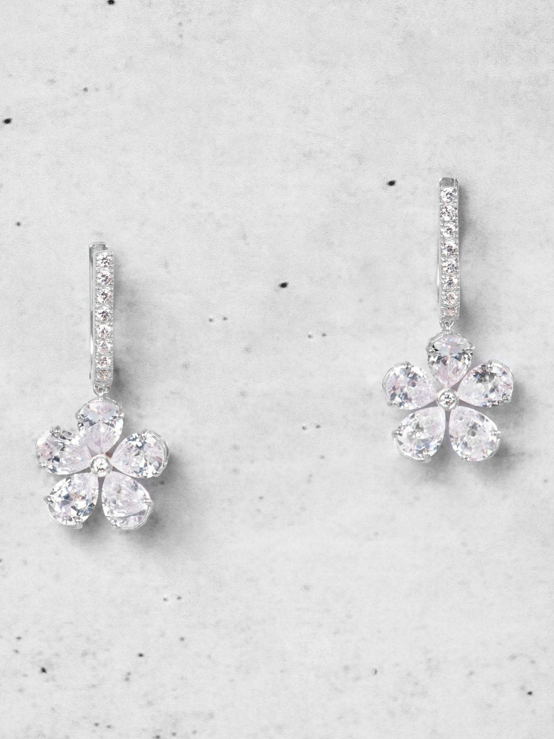 ORIONZ Contemporary Drop Earrings