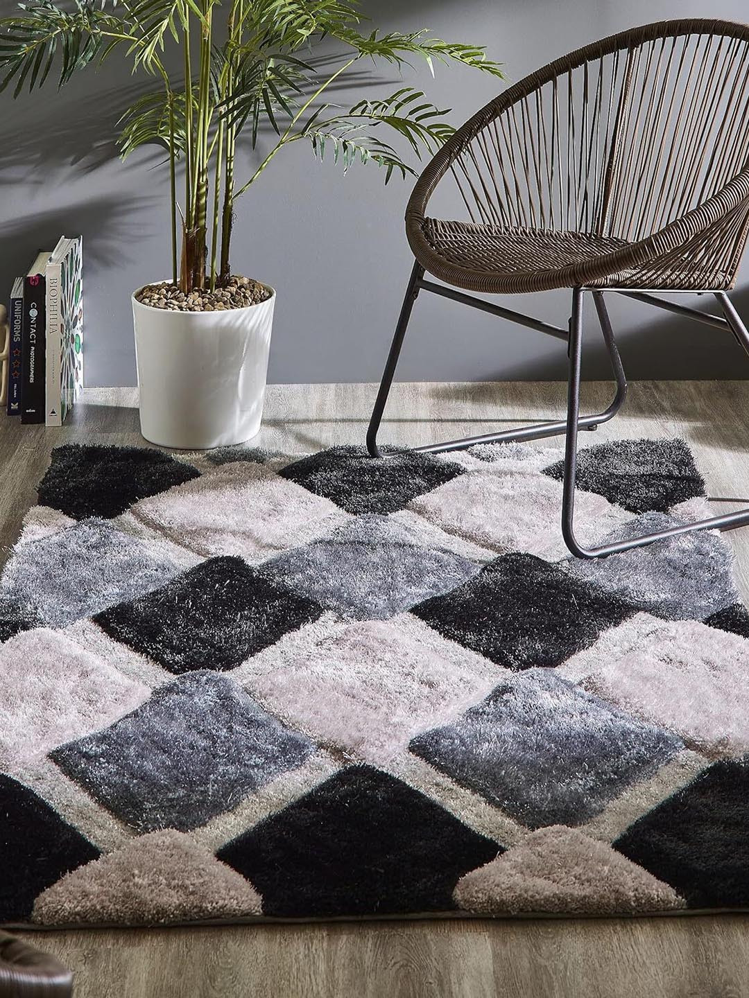 SR Handloom Grey & Black Geometric Printed Anti-Skid Carpet