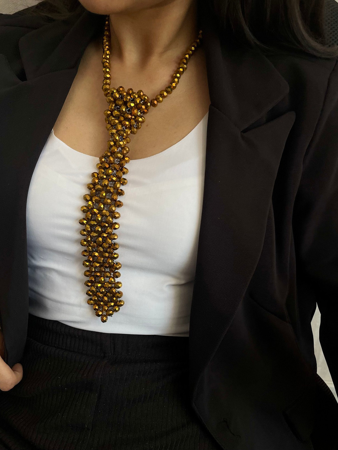 ISHKAARA Dazzle Beaded Tie Necklace