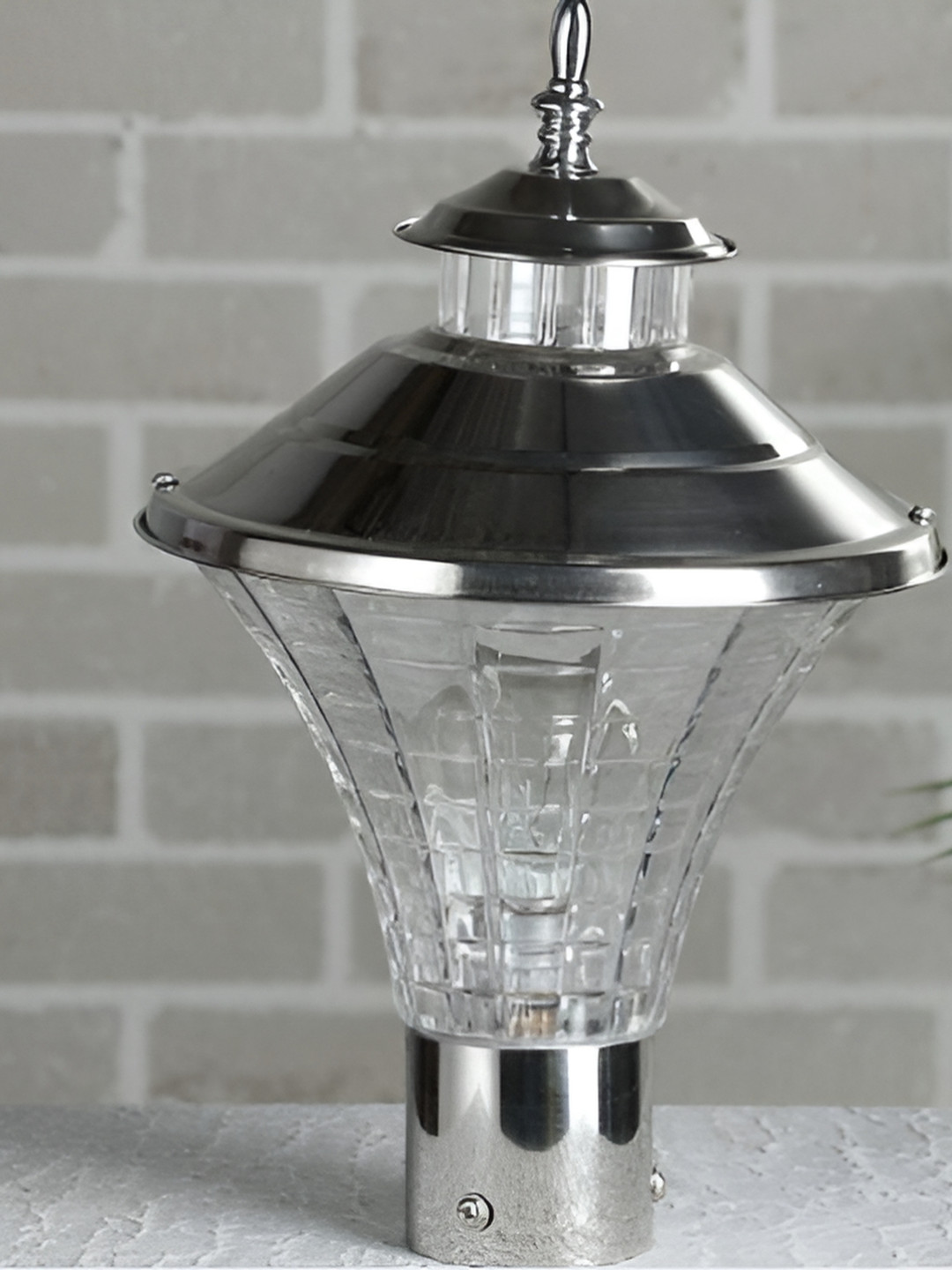 Areezo Transparent 2 Pcs Textured Outdoor Gate Lights