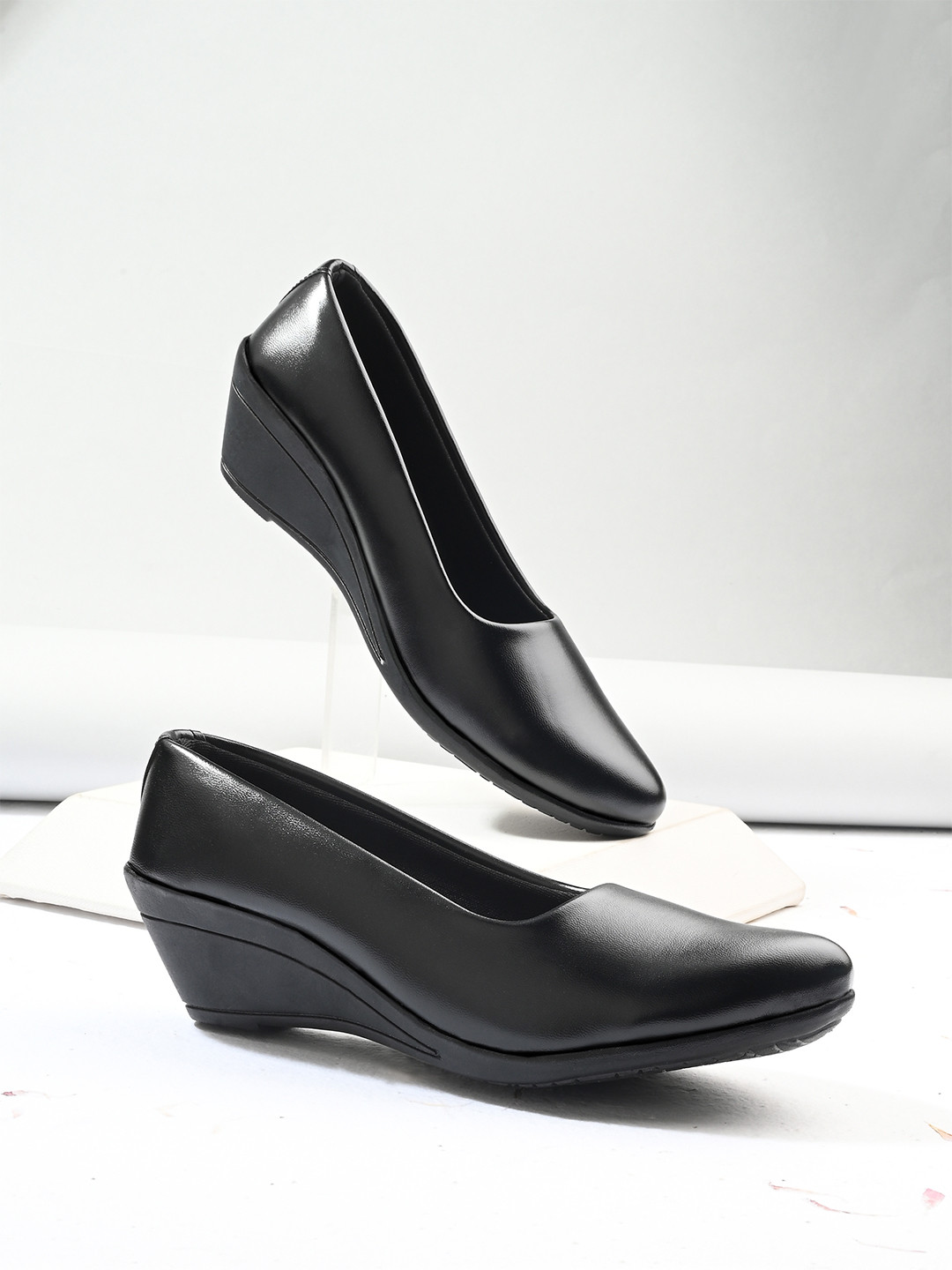 KARADDI Confortable & Lightweight Wedge Heel Pumps