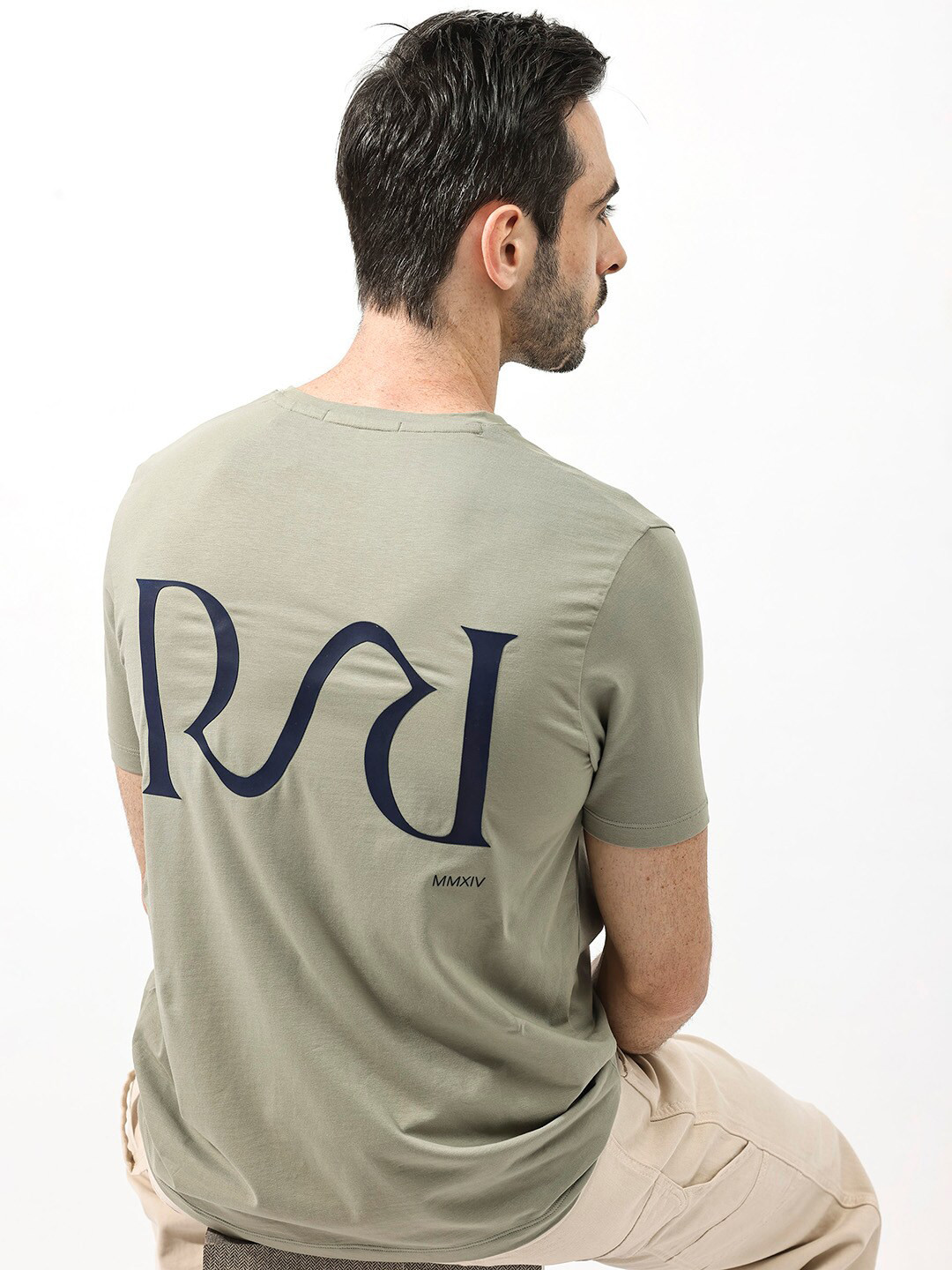 RARE RABBIT Men Stark Typographic Printed Regular Fit T-Shirt