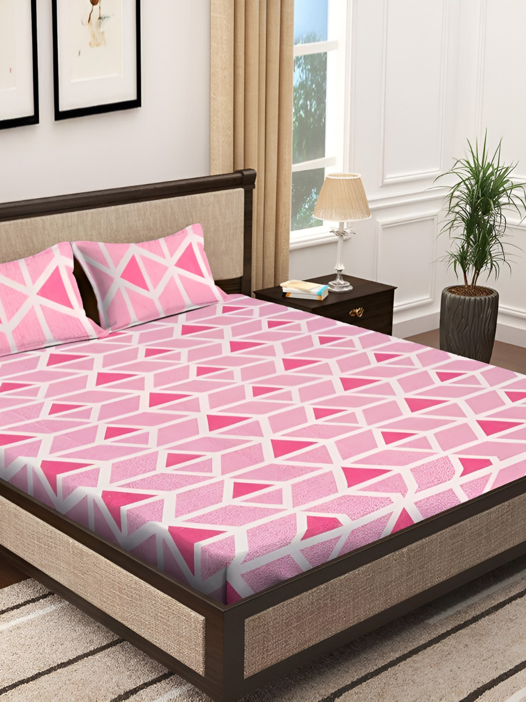 Innovative Edge Pink Geometric Cotton 160 TC Fitted Super King Superfine Bedsheet with 2 Pillow Covers-84 x 78 inches