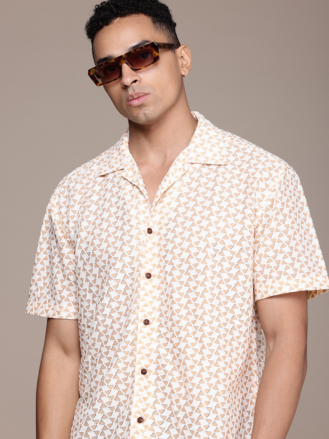 Roadster Men RMS HS RELAXED CAMP NOVELTY Casual Shirt