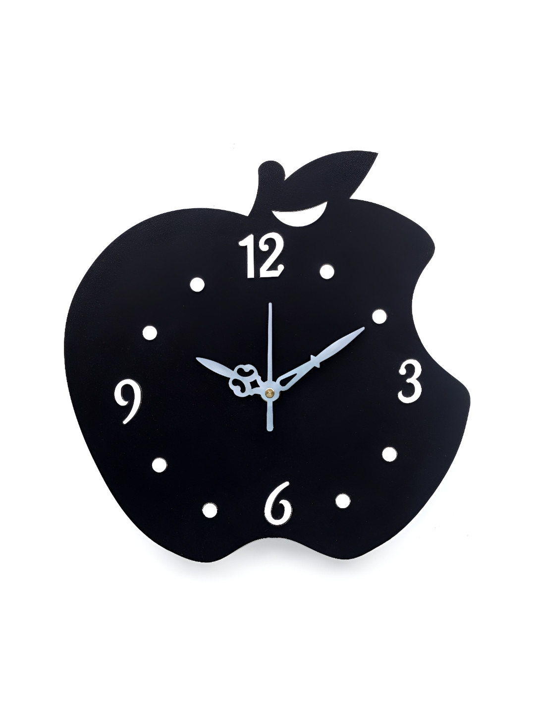 FASTQT Black & White Geometric Wooden Analogue Contemporary Wall Clock