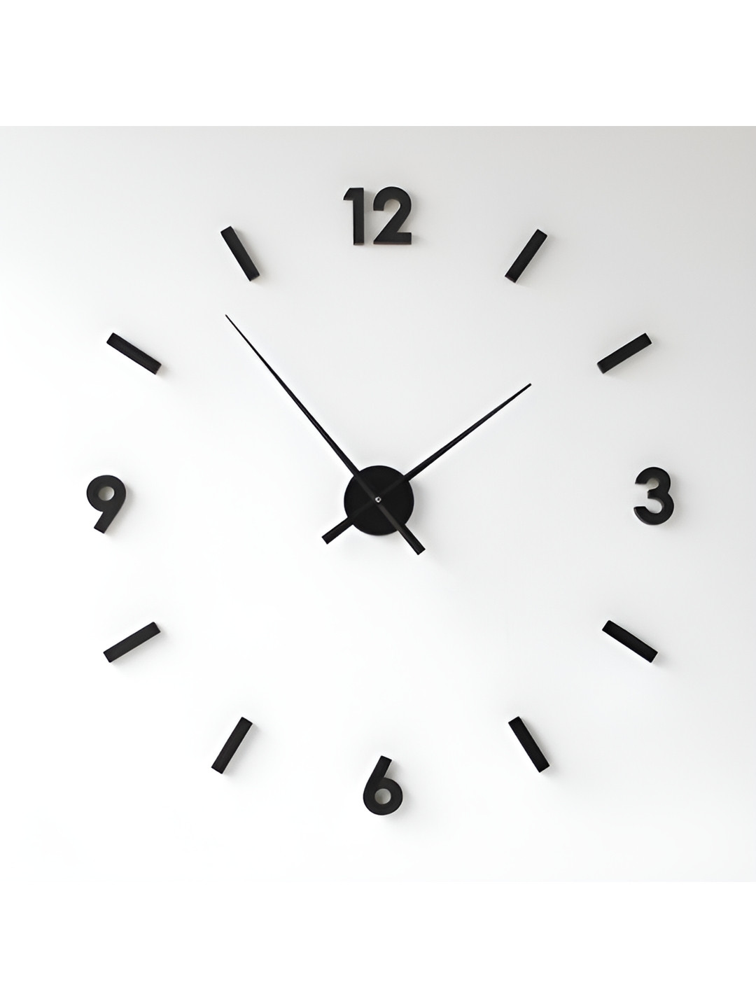 FASTQT Black Plastic Large Display Round Battery Analogue Wall Clock-60cm