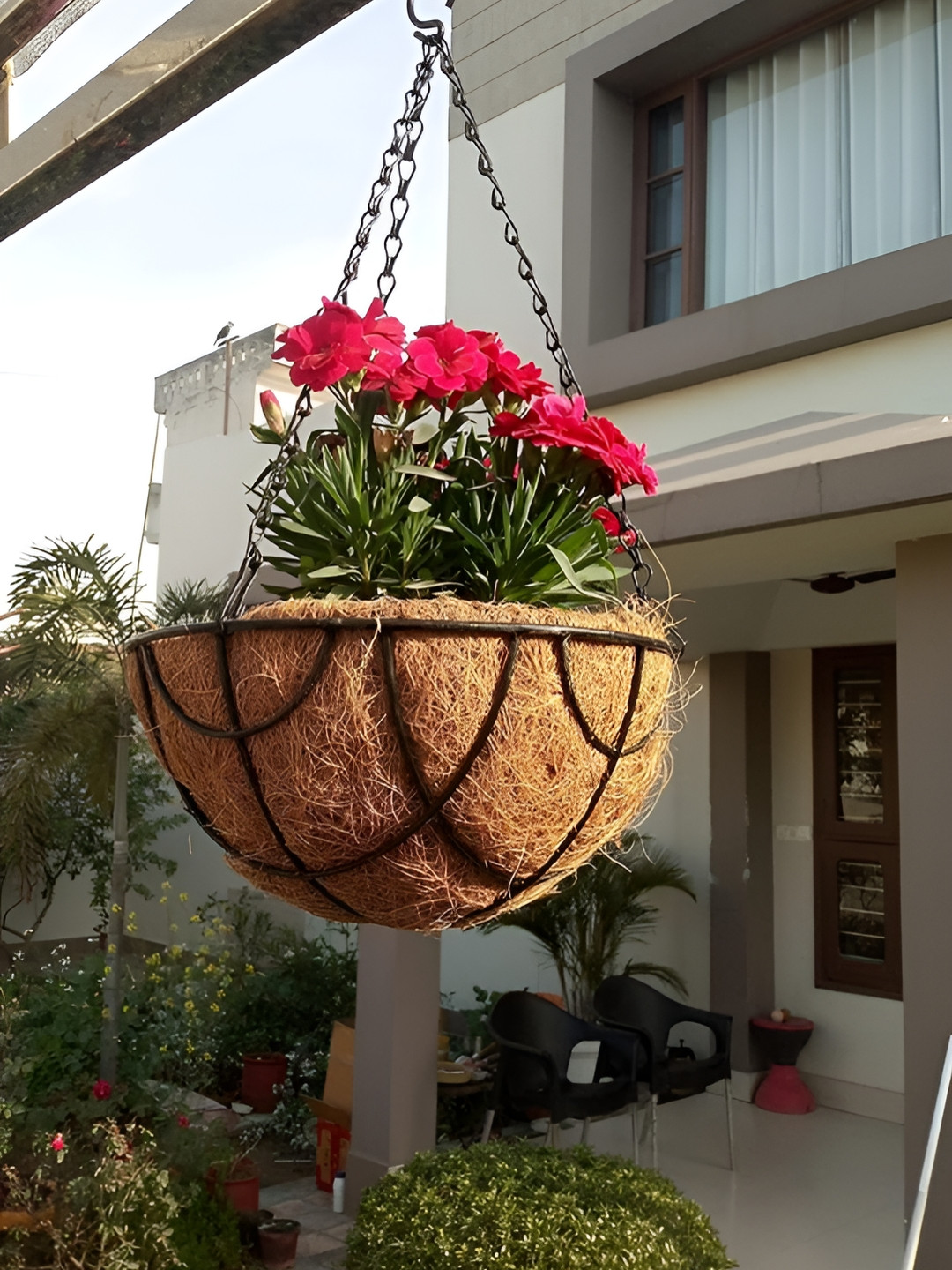Garden Deco Black & Brown 6 Pieces Metal Hanging Basket With Chain & Coco Liner Planter