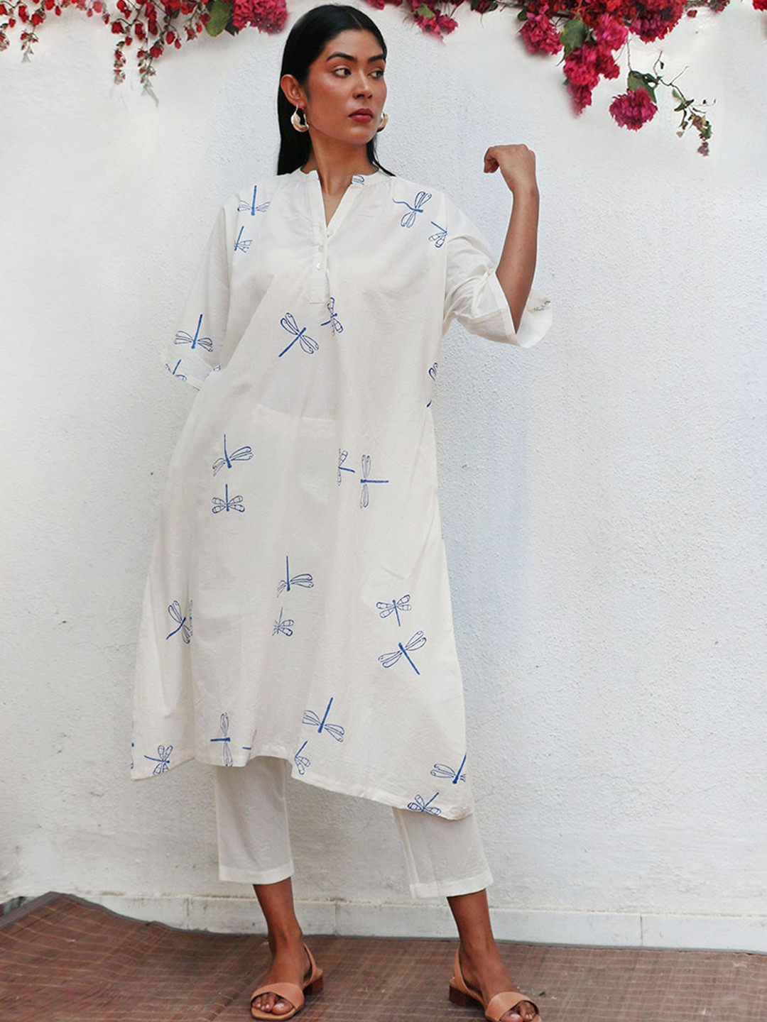 Chidiyaa Mariposa Abstract Printed Regular Pure Cotton A-Line Kurta With Trousers