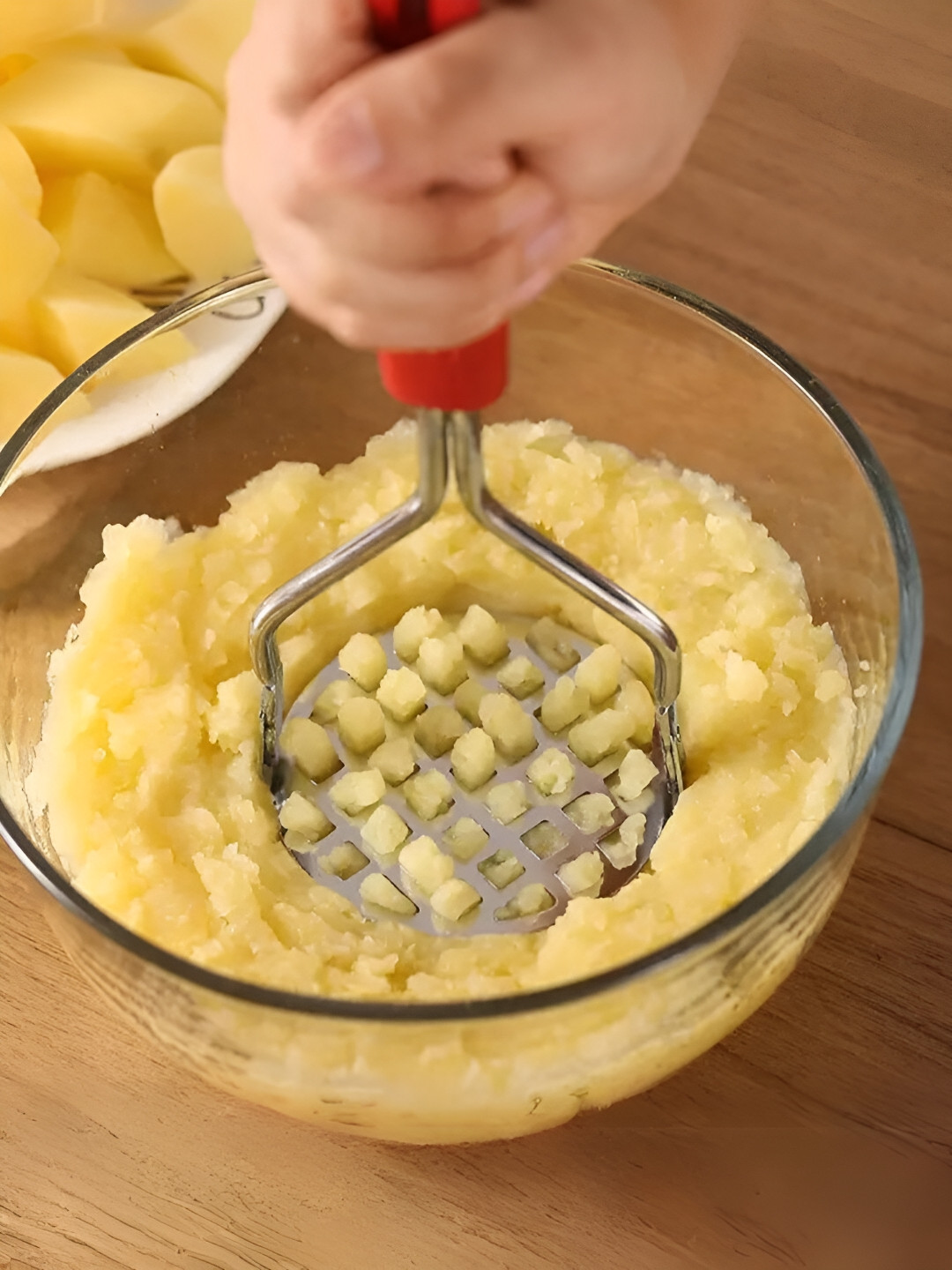 UniKart Red & Silver Toned Textured Stainless Steel Masher