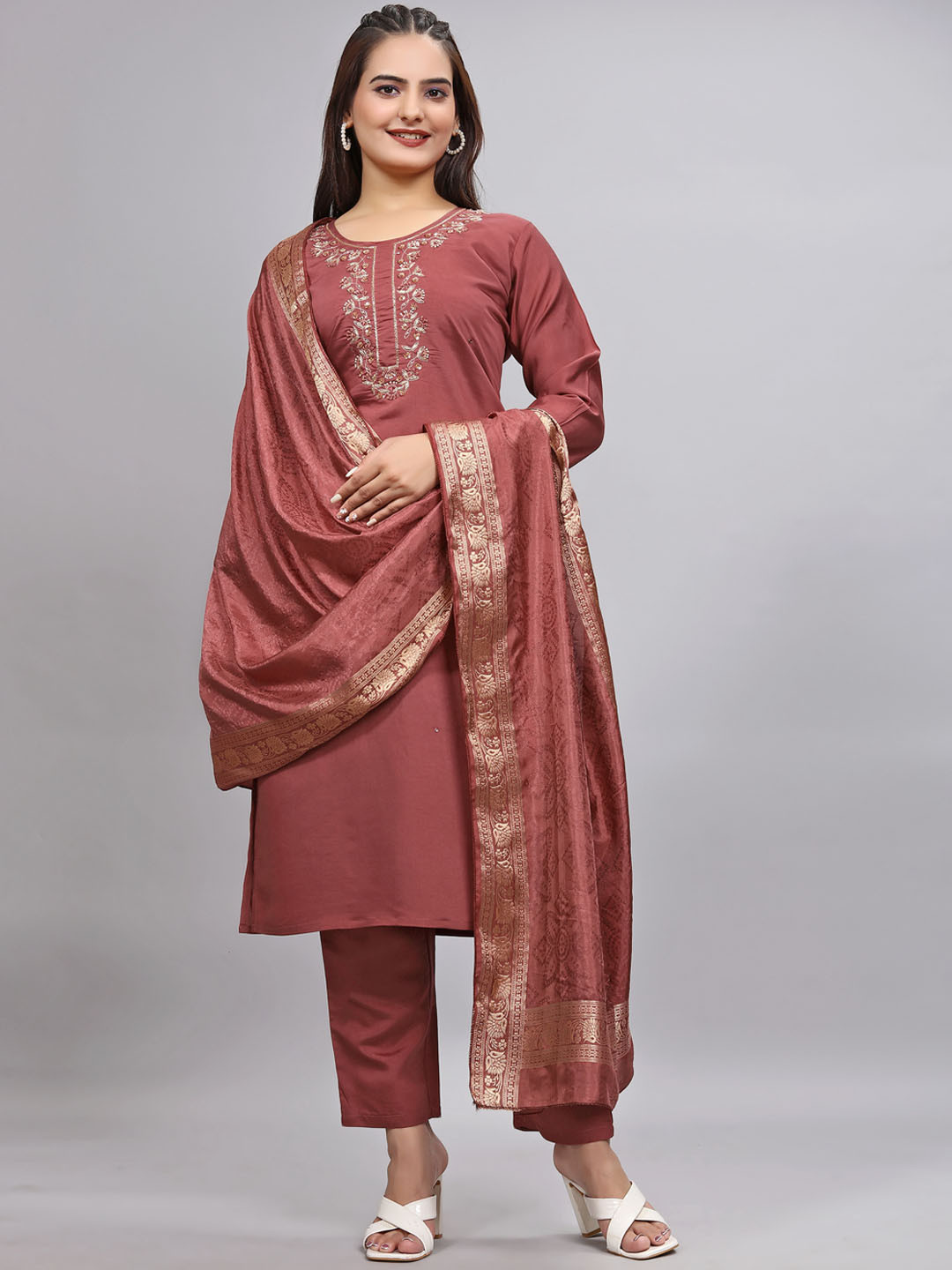 Kinjo Floral Embroidered Beads & Stones Straight Kurta with Trousers & Dupatta