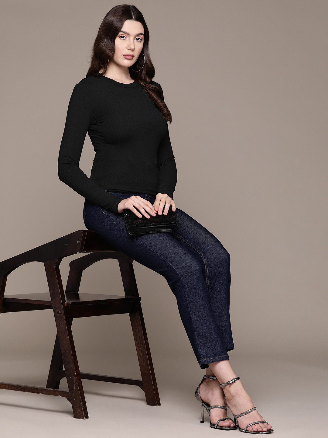 bebe Season Staple Fitted Top