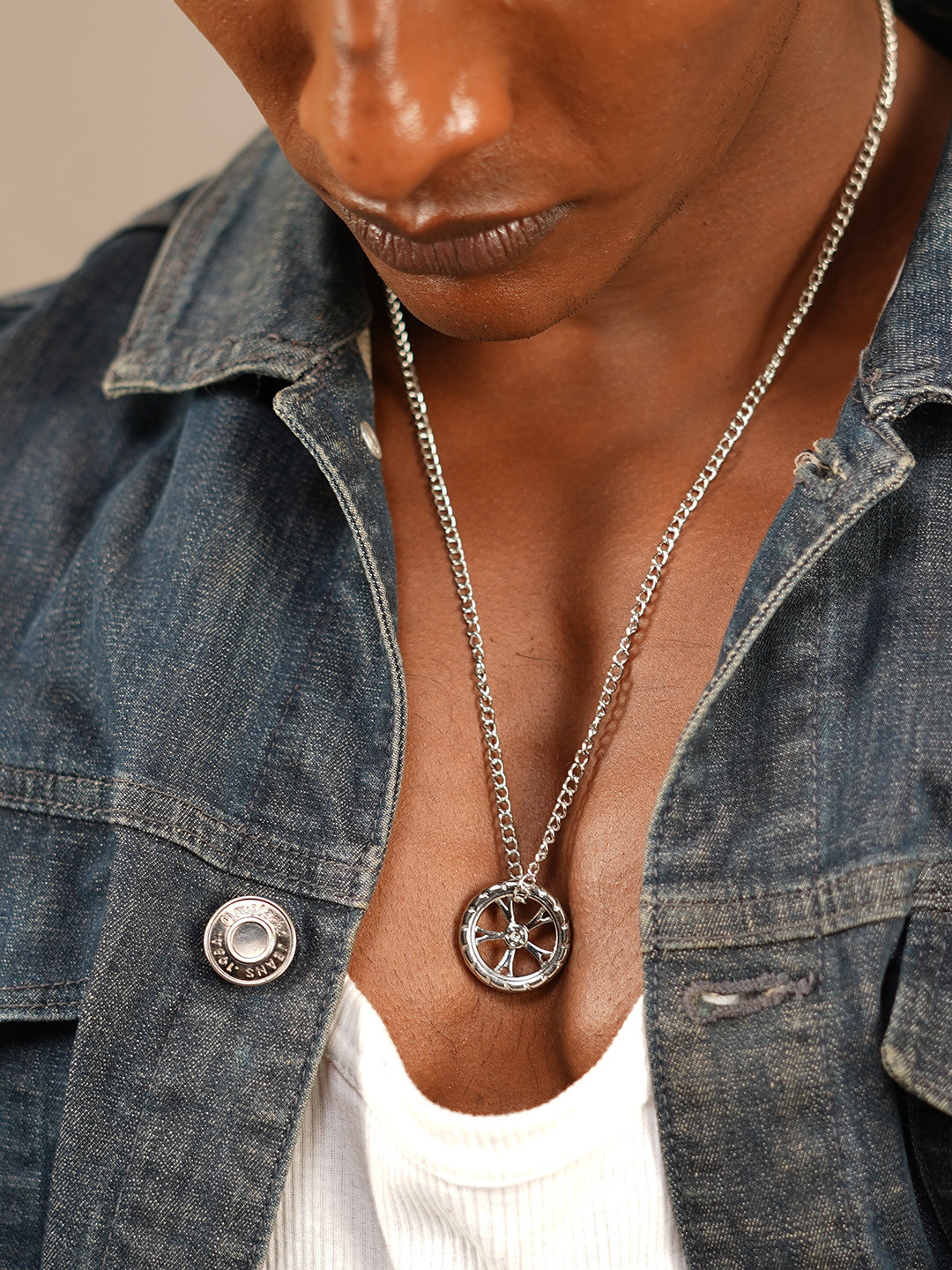 The Roadster Lifestyle Co. Silver-Plated Wheel Pendant with Chain
