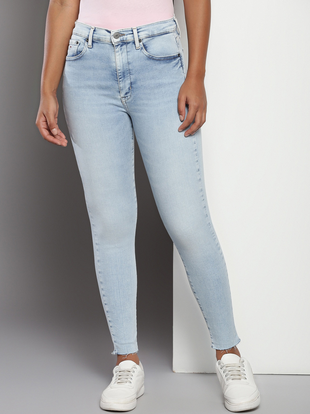 Tommy Hilfiger Women Jean Skinny Fit High-Rise Heavy Fade Jeans