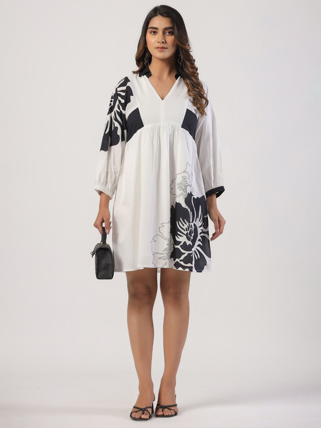 Zolo Label Floral Printed Puffed Sleeves Cotton Empire Mini Dress