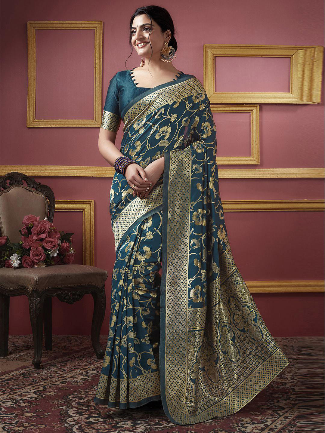 KALINI Ethnic Motifs Woven Design Zari Banarasi Saree