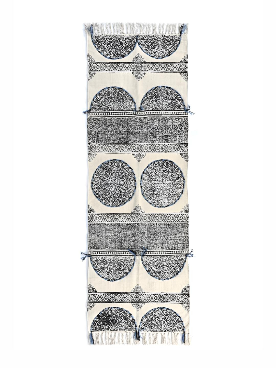Art Avenue Cream & Black Printed Cotton Rug Dhurrie Runner