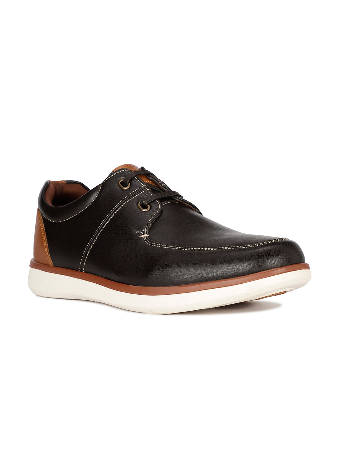 Bata comfit Men Round Toe Sneakers