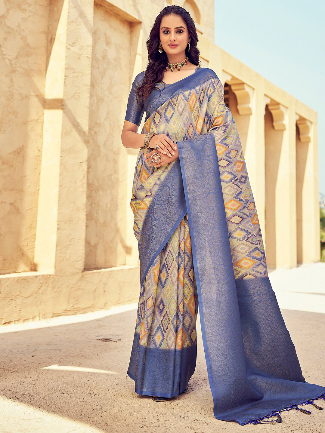 Mitera  Geometric Woven Design Zari Read to Wear Saree