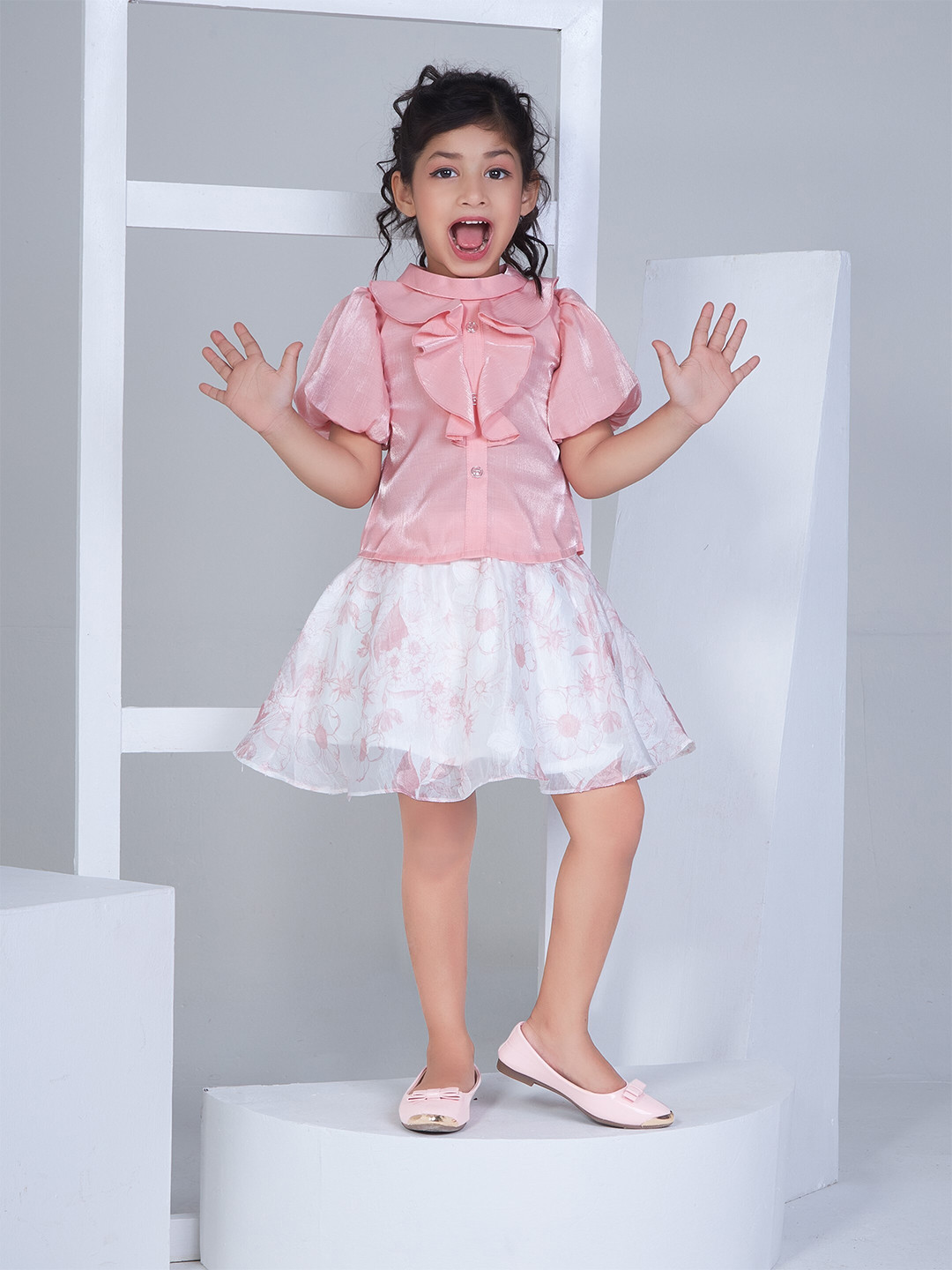 Peppermint Girls Printed High Neck Puff Sleeves Top with Skirt