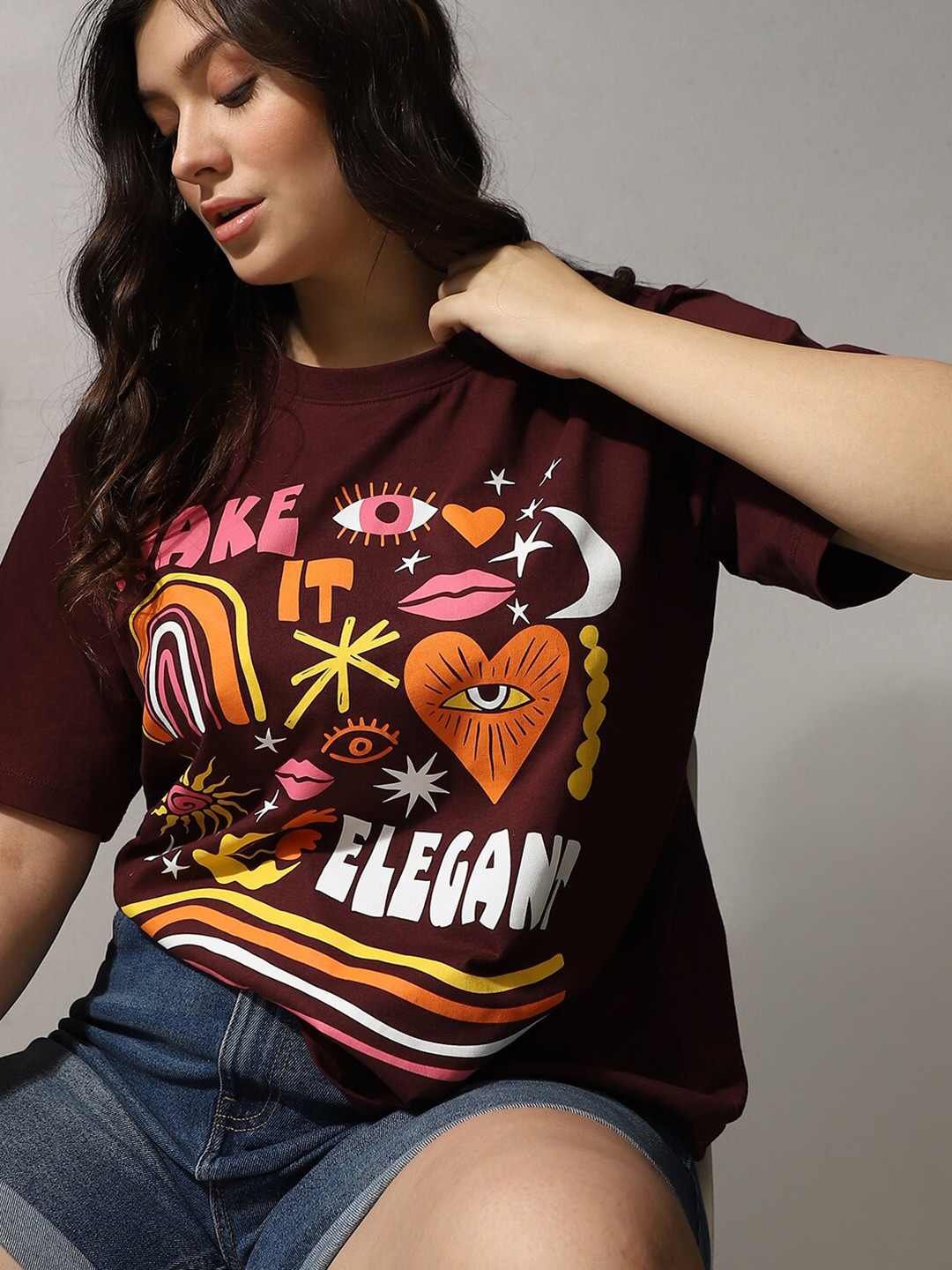 VERO MODA CURVE Graphic Printed Round Neck Drop-Shoulder Sleeves Cotton T-shirt