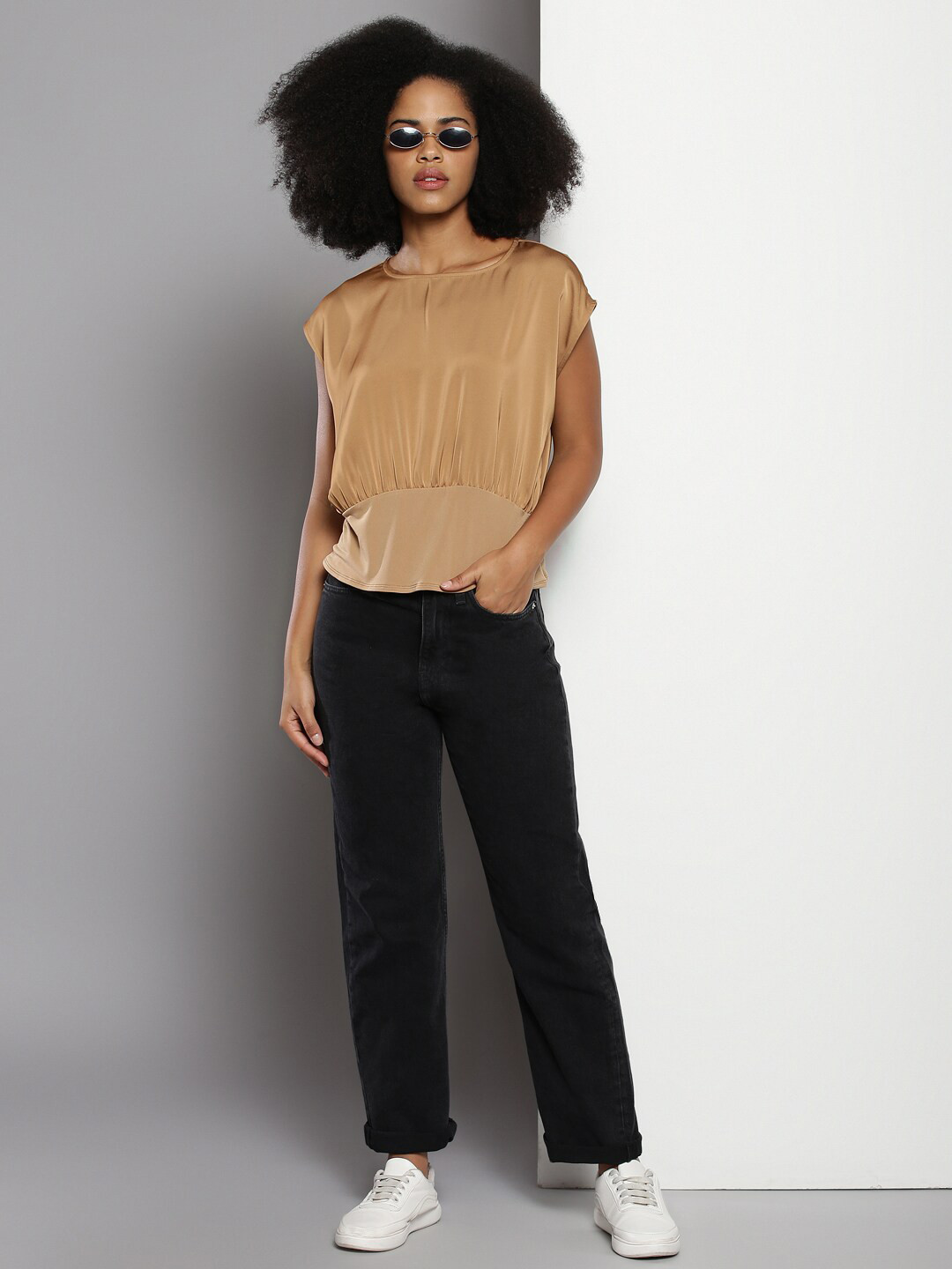 Calvin Klein Extended Sleeves Gathered Detailed Top