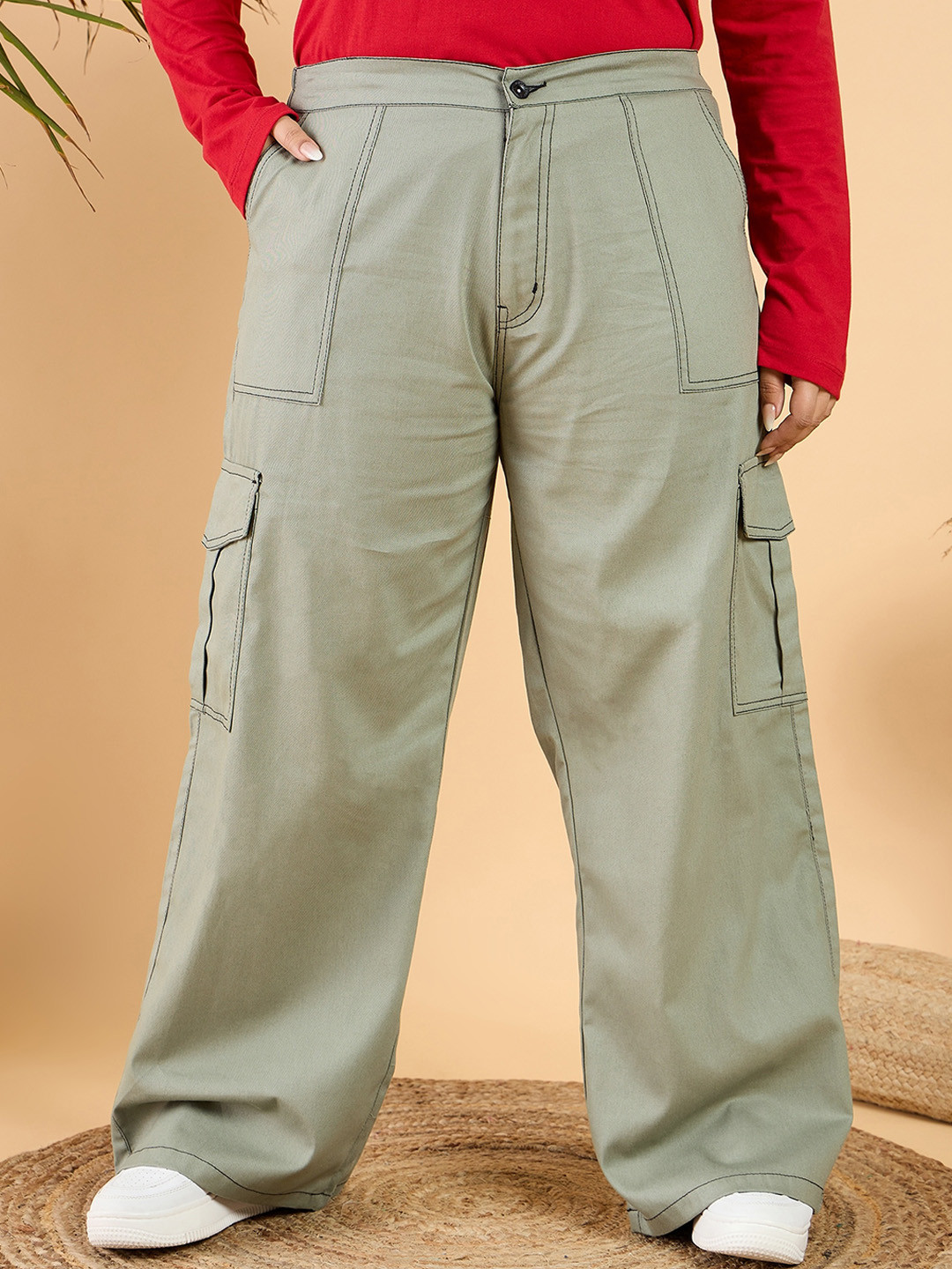CURVY STREET Women Loose Fit Trousers
