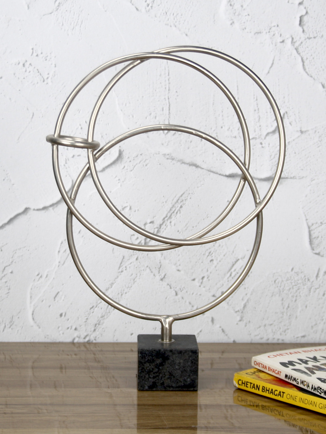 Maison Modern Link Silver Metal Metallic Living Room Large Showpiece - 16.5 Inches