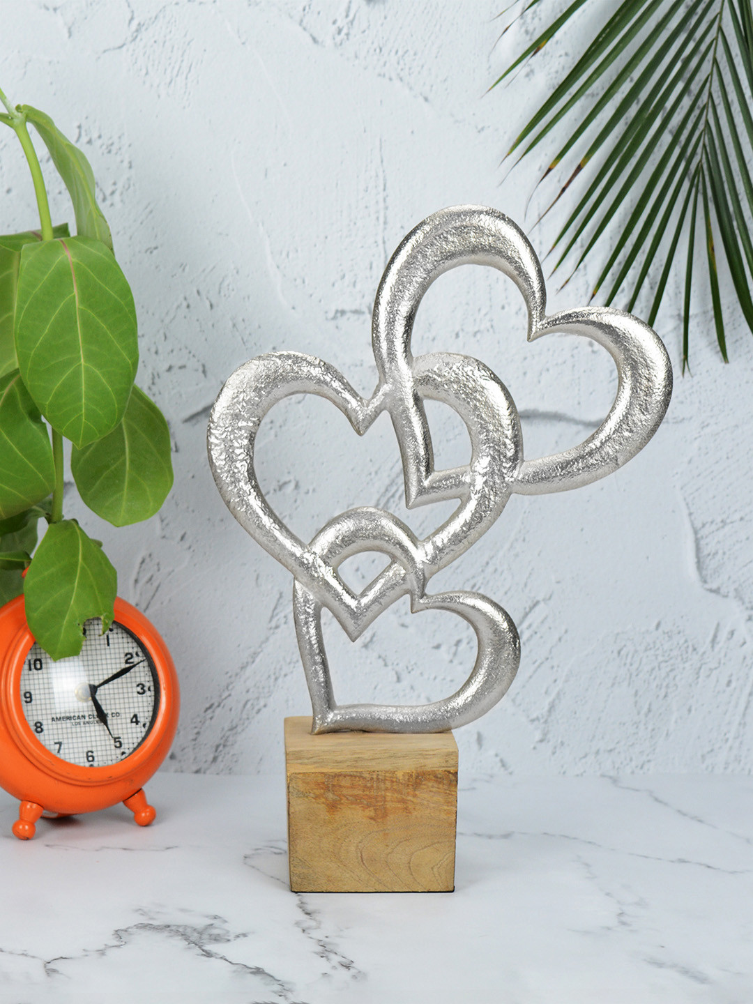Maison Modern Triple Heart Silver Metal Metallic Living Room Medium Showpiece - 10.2 Inches