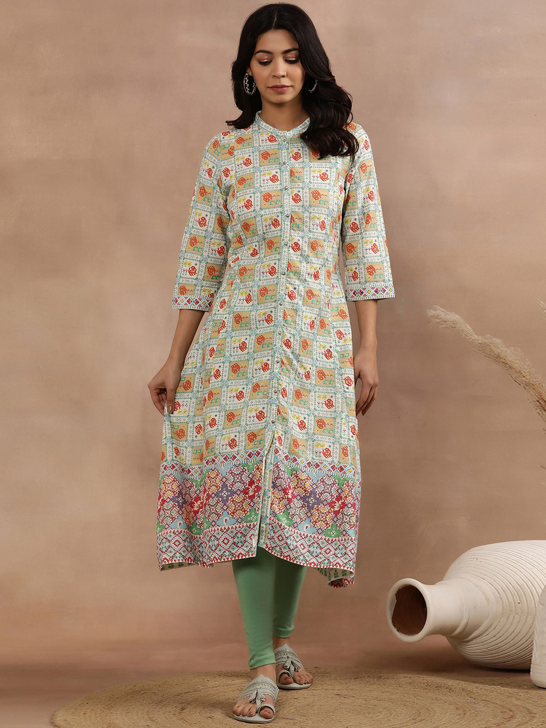 W Ethnic Motifs Printed Mandarin Collar A-Line Kurta With Legging