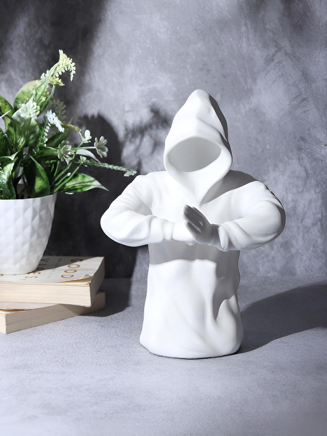 Decor de Maison White Hooded Warrior Showpiece