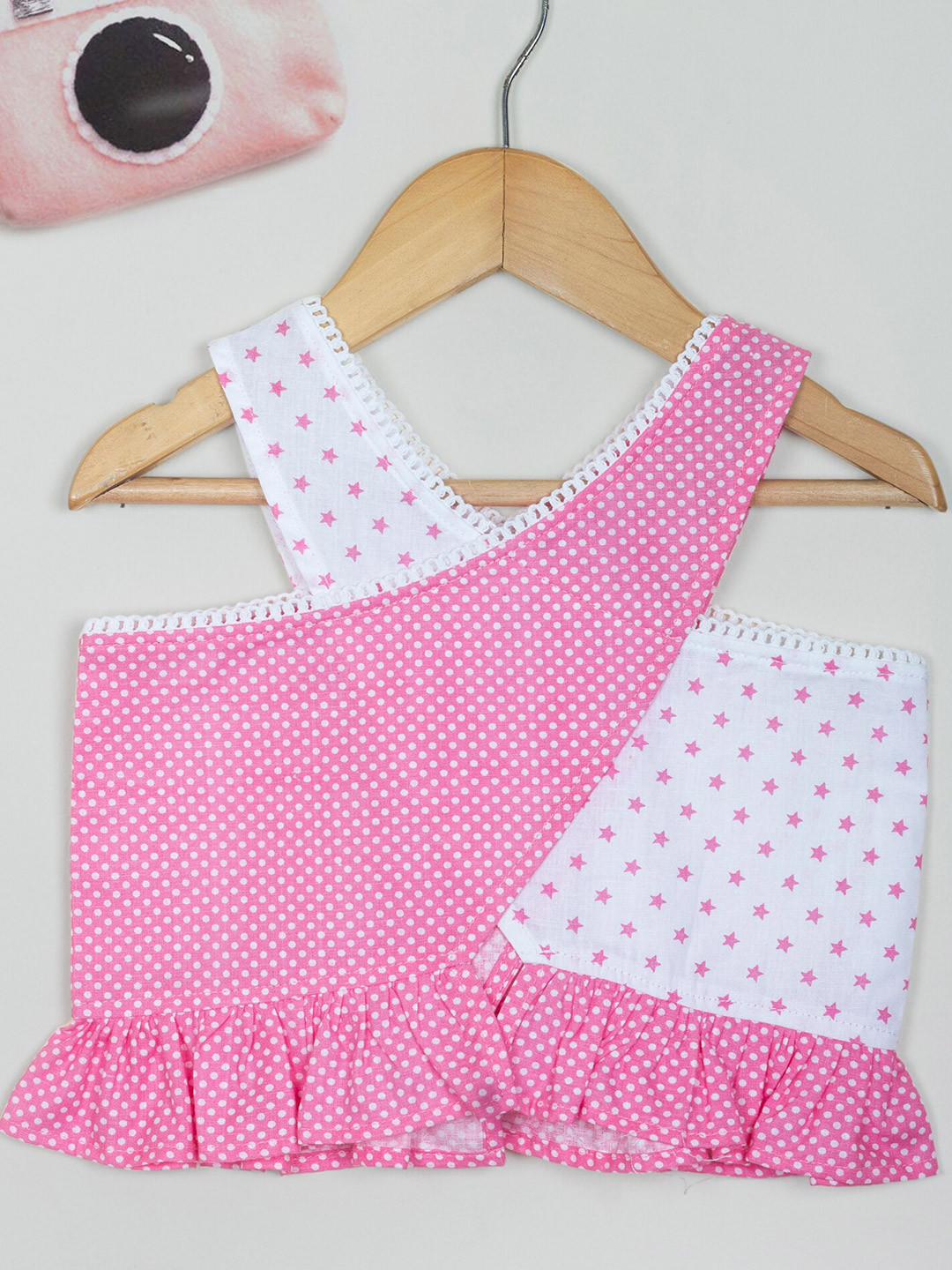 Tangerine Closet Geometric Print Cotton Styled Back Top