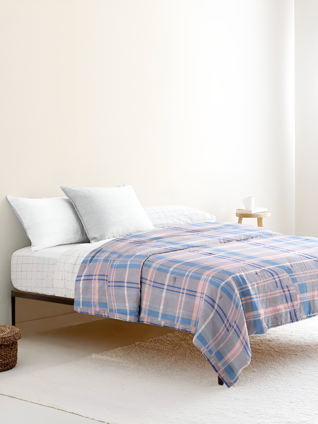 THE BABY ATELIER Pink & Blue Checked Cotton AC Room 350 GSM Single Bed Quilt