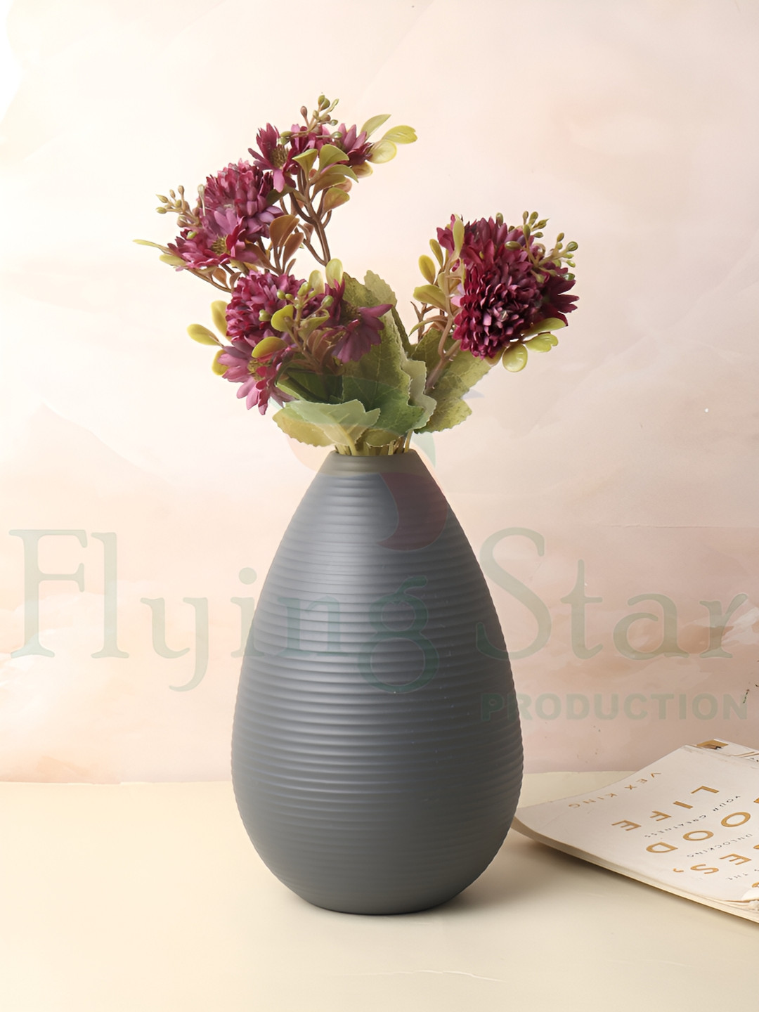 Decor de Maison Black Textured Klova Grpahite Metal Flower vase