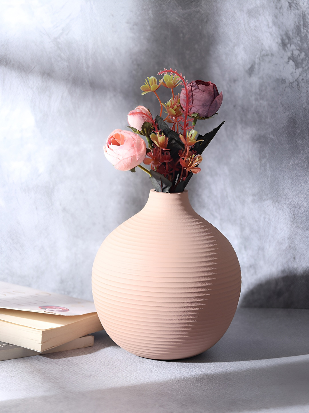 Decor de Maison Peach Textured Bella  Enamel Flower Vase