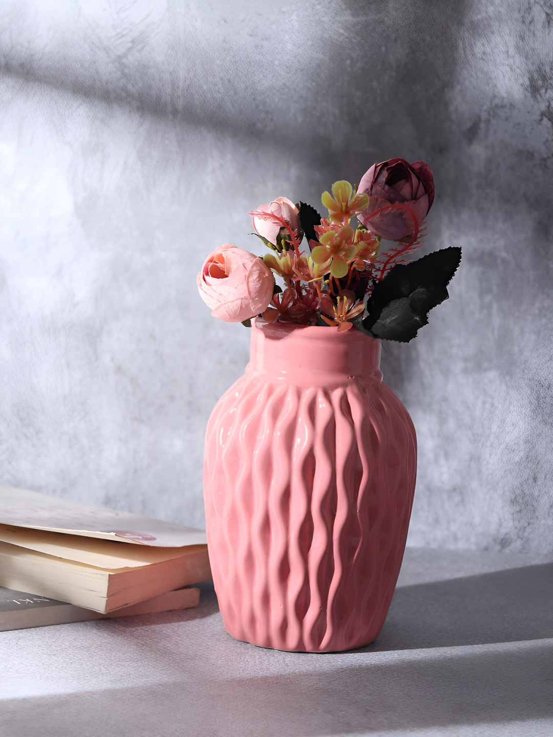 Decor de Maison Pink Metal Textured Flower Vase
