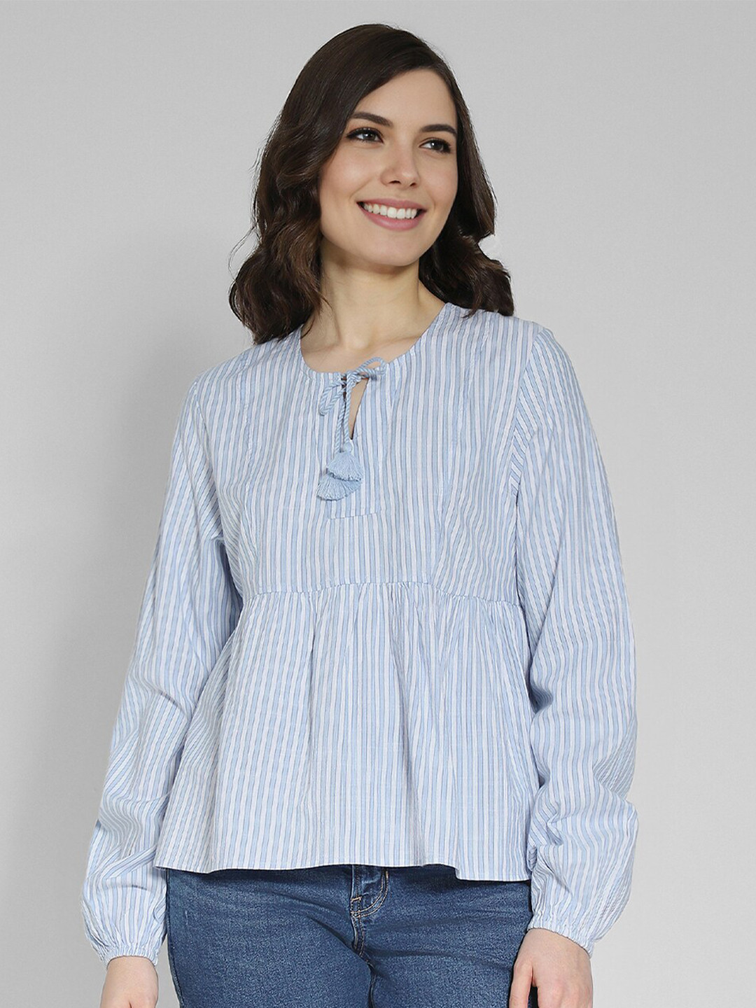 AMERICAN EAGLE OUTFITTERS Striped Tie-Up Neck Puff Sleeves Top